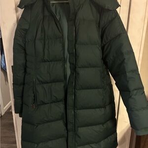Athleta Dark Green downtown Puffer Jacket